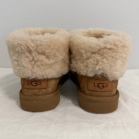 Ugg Classic Mini fluff shearling ankle boots tan suede Leather size 8 - Picture 11 of 13